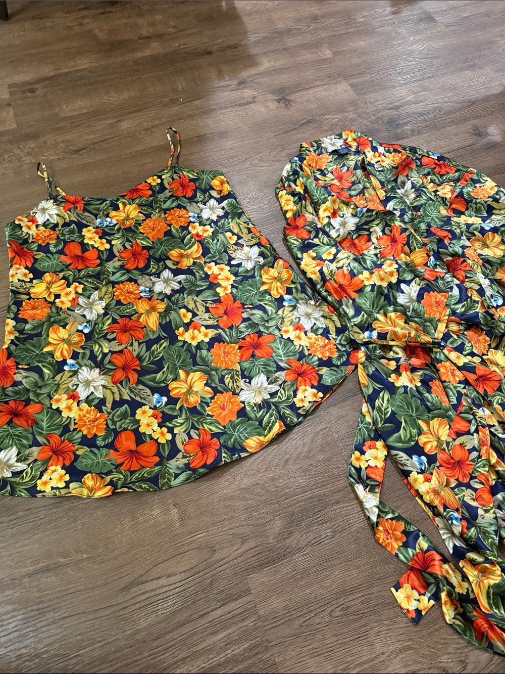 Women’s Navy Floral Nightgown Robe Set with Orange & Yellow Blooms Size Medium